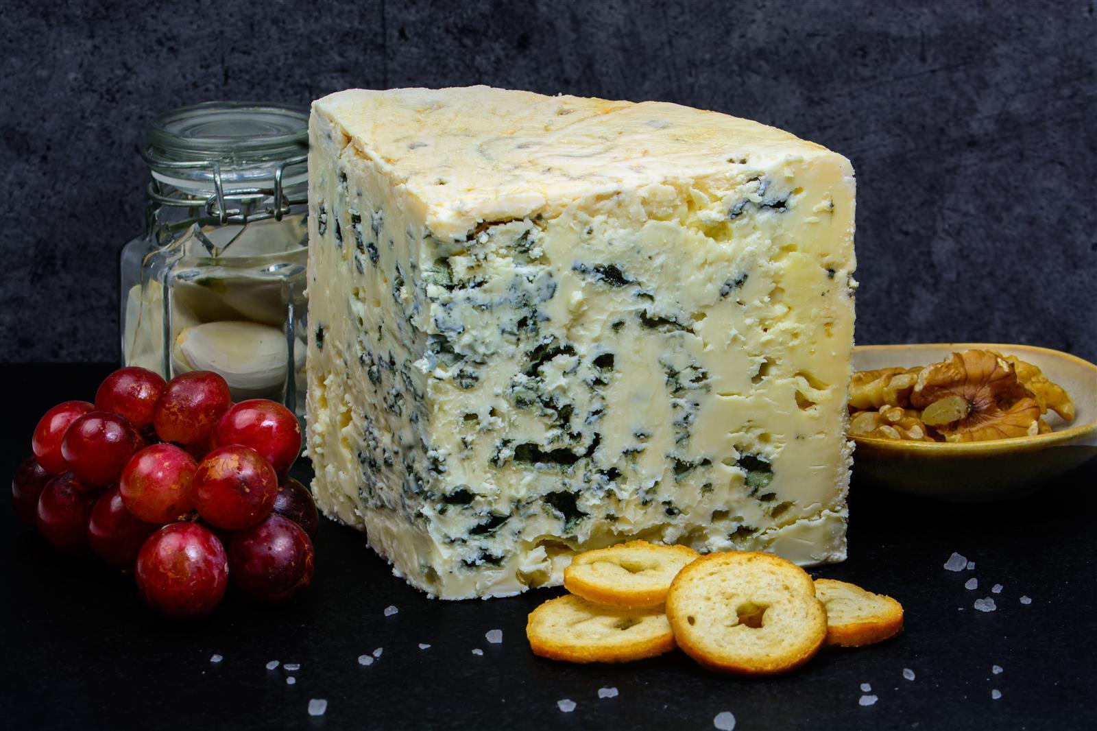 Roquefort Schafs-Käse Arbas ca. 1,4KG französischer Blau-Schimmel-Käse AOP